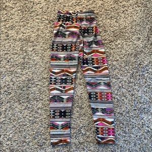 Aztec print leggings